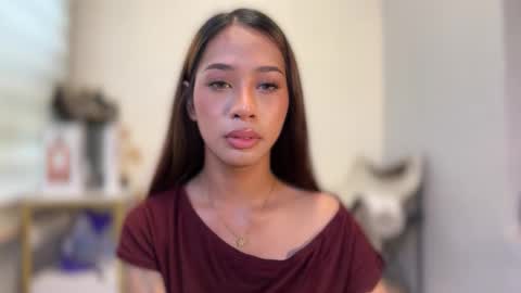 Snapshot of ivorycollins chatting on 11-13-25, 04:22 kirstenelsie online show from 11-13-25, 04:22