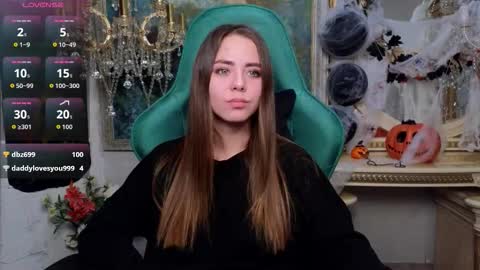 ivorywood_ online show from 10-31-25, 10:27