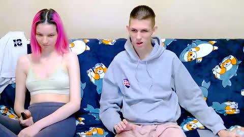 Ivy and Lester online show from 10-11-25, 06:34