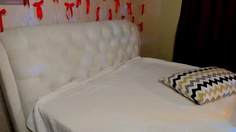 Ivy online show from 02-25-26, 09:13