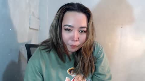 Snapshot of ivy_hottie chatting on 12-03-25, 03:21 IVY online show from 12-03-25, 03:21