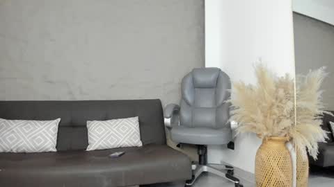 Daniela  online show from 01-28-25, 03:04