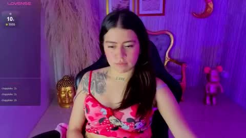 Ivy  online show from 10-05-25, 08:56