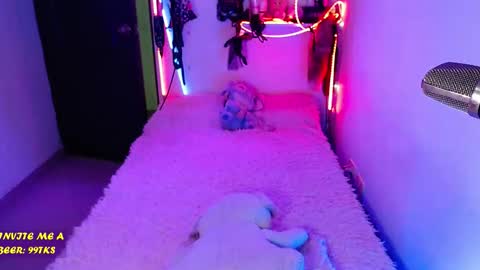 Snapshot of ivy_rosse chatting on 11-07-25, 09:48 You can find more of me here online show from 11-07-25, 09:48