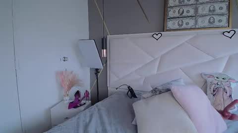 Snapshot of ivy_soul chatting on 11-03-25, 12:28 IVY online show from 11-03-25, 12:28