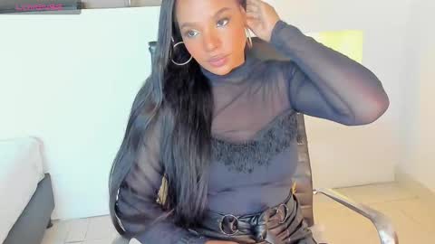 Snapshot of ivybliss8 chatting on 01-25-25, 12:05 i v y b l i s s online show from 01-25-25, 12:05