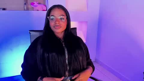 Snapshot of ivybliss8 chatting on 01-28-25, 11:49 i v y b l i s s online show from 01-28-25, 11:49