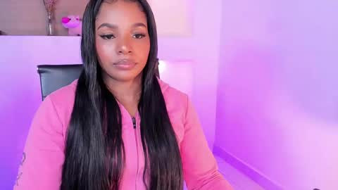 Snapshot of ivybliss8 chatting on 02-01-25, 12:05 i v y b l i s s online show from 02-01-25, 12:05