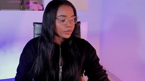 Snapshot of ivybliss8 chatting on 02-03-25, 12:03 i v y b l i s s online show from 02-03-25, 12:03