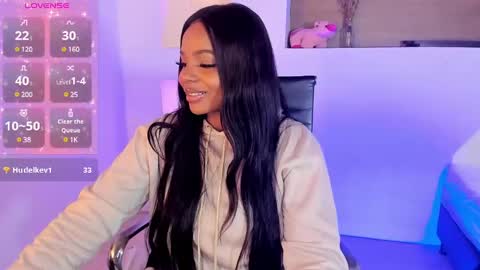 Snapshot of ivybliss8 chatting on 02-10-25, 02:59 i v y b l i s s online show from 02-10-25, 02:59