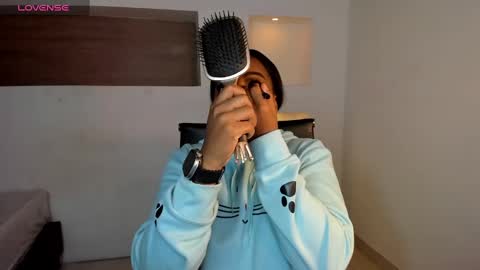 Snapshot of ivybliss8 chatting on 02-15-25, 11:50 i v y b l i s s online show from 02-15-25, 11:50