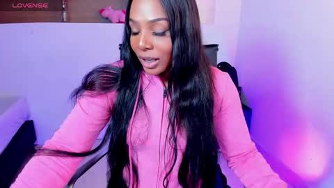 Snapshot of ivybliss8 chatting on 02-22-25, 12:08 i v y b l i s s online show from 02-22-25, 12:08