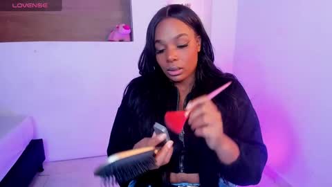 Snapshot of ivybliss8 chatting on 03-04-25, 11:51 i v y b l i s s online show from 03-04-25, 11:51