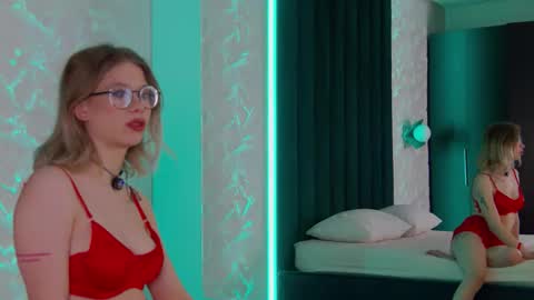  Ivy  online show from 02-20-26, 06:19