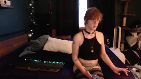 Snapshot of ivyintheparker chatting on 11-22-25, 08:08 Ivy Parker online show from 11-22-25, 08:08