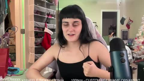 Snapshot of ivyminxxx chatting on 12-05-24, 04:09 Ivy Minxxx online show from 12-05-24, 04:09