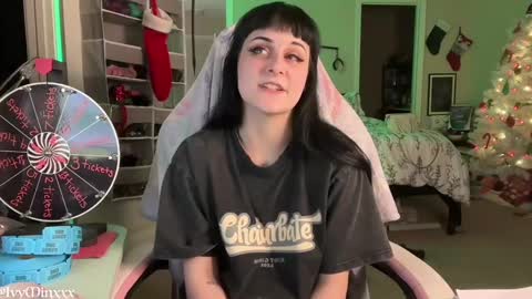 Snapshot of ivyminxxx chatting on 12-13-24, 04:54 Ivy Minxxx online show from 12-13-24, 04:54
