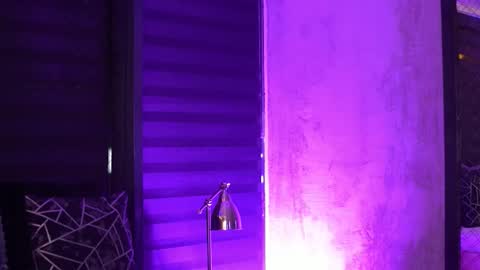 IvyRowa online show from 10-22-25, 05:34