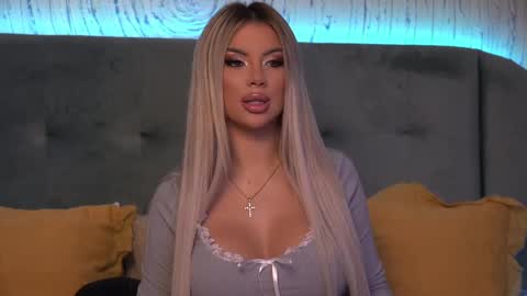  Ivy  online show from 12-20-24, 05:57