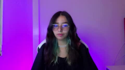 Ivy  online show from 02-04-26, 09:53