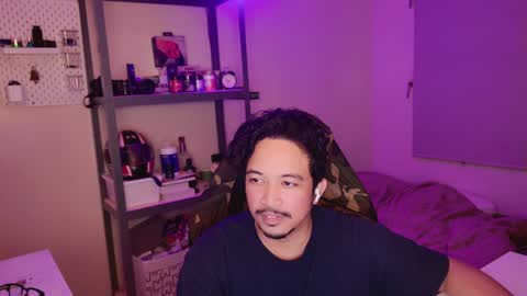 iwasd3nse online show from 12-22-24, 08:27