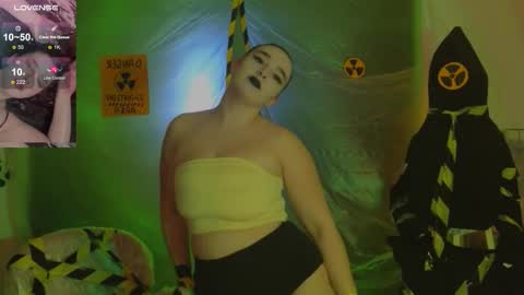 Daisy online show from 10-31-25, 08:54