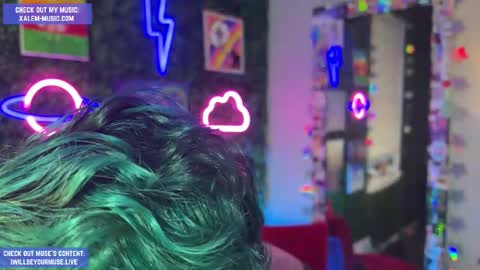 Muse hethey online show from 01-11-26, 10:59