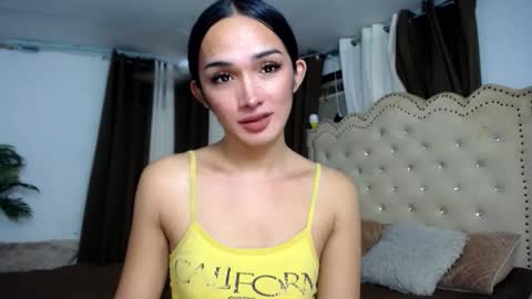 iwillcum4u_ online show from 11-05-25, 07:03