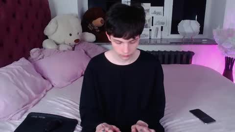 Maxim online show from 03-16-26, 05:50