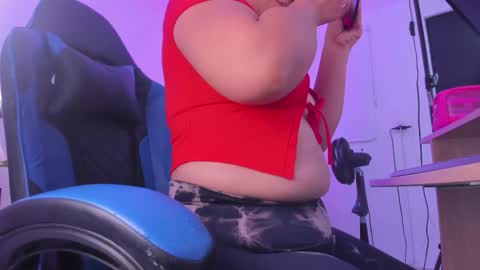 Iza online show from 10-21-25, 02:34