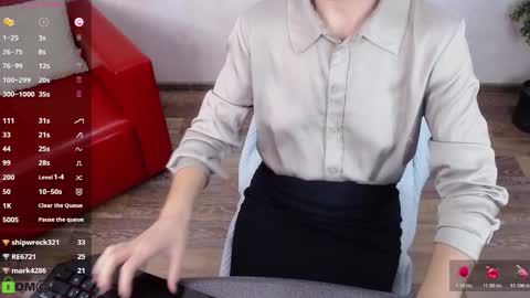 Queen of nylon  Victoria online show from 11-25-25, 05:51