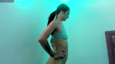 Snapshot of izzy_cum chatting on 10-19-25, 03:45 Izzy online show from 10-19-25, 03:45