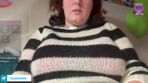 Snapshot of izzyishottttt chatting on 11-01-25, 07:16 izzyishottttt online show from 11-01-25, 07:16