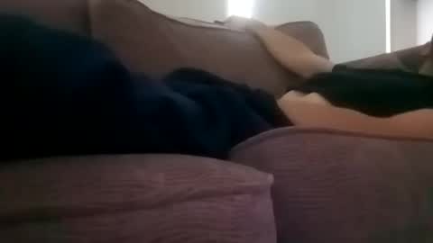 j434934 online show from 10-19-25, 08:37