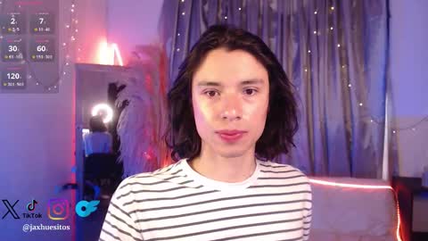 Hey im Jaxxxon check my info     online show from 02-07-26, 12:20