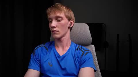 Danny online show from 11-04-25, 05:23