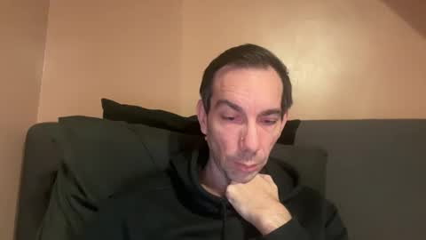 Snapshot of j_dc chatting on 12-19-25, 04:25 j_dc online show from 12-19-25, 04:25