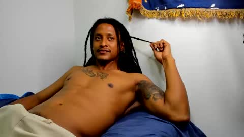 Snapshot of jaacksn chatting on 10-27-25, 06:17 jaacksn online show from 10-27-25, 06:17