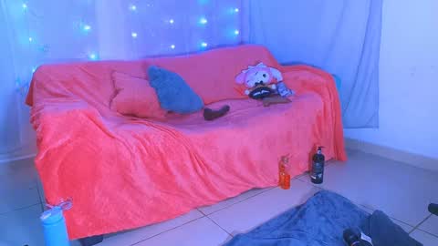 jade 18  online show from 01-10-25, 06:42