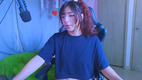 jade 18  online show from 03-02-25, 09:01