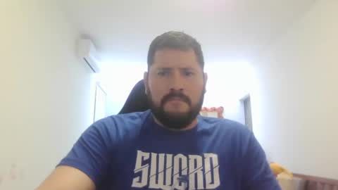 Snapshot of jac977 chatting on 12-19-24, 11:03 jac977 online show from 12-19-24, 11:03