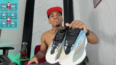 Snapshot of jack_muscles69_ chatting on 12-17-24, 11:28 Jack online show from 12-17-24, 11:28