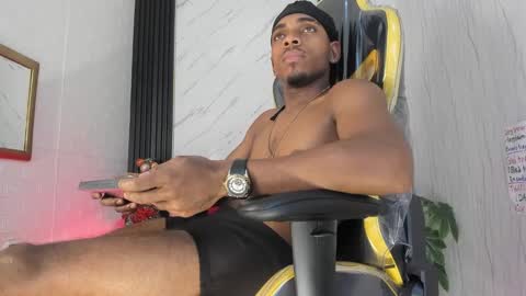 Snapshot of jack_muscles69_ chatting on 12-30-24, 10:34 Jack online show from 12-30-24, 10:34