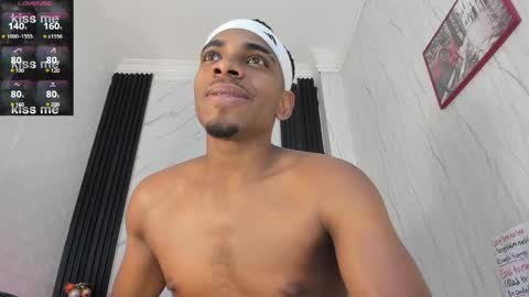 Snapshot of jack_muscles69_ chatting on 12-31-24, 05:07 Jack online show from 12-31-24, 05:07