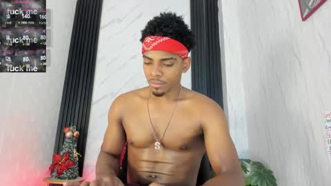 Snapshot of jack_muscles69_ chatting on 01-06-25, 12:35 Jack online show from 01-06-25, 12:35