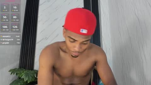 Snapshot of jack_muscles69_ chatting on 01-11-25, 06:44 Jack online show from 01-11-25, 06:44