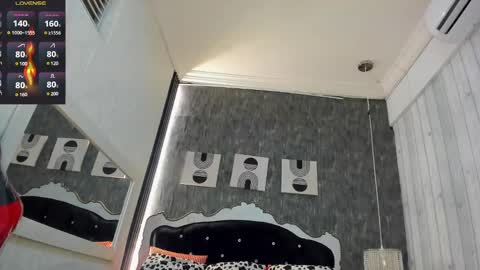 Snapshot of jack_muscles69_ chatting on 02-09-25, 12:41 Jack online show from 02-09-25, 12:41