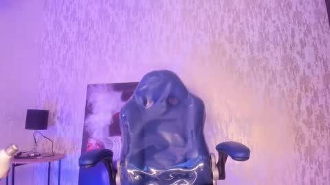 Snapshot of jack_muscles69_ chatting on 10-04-25, 12:47 Jack online show from 10-04-25, 12:47