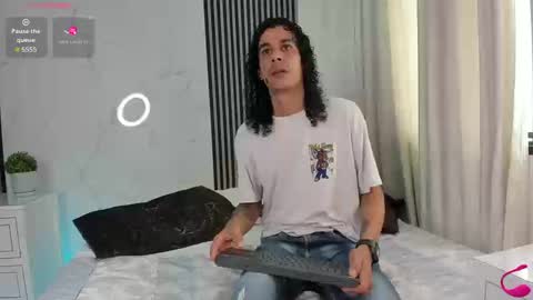 Snapshot of jackandrosse_ chatting on 01-16-26, 01:37 Jack Rosse online show from 01-16-26, 01:37