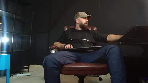 JackEthan online show from 12-16-24, 06:32